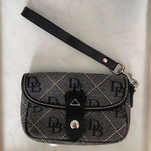 DOONEY & BOURKE Black Signature Oncour Tweed Flap Small Wristlet